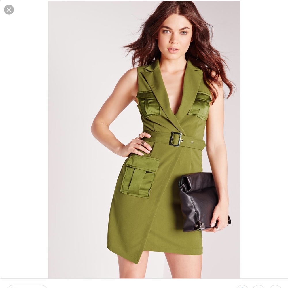 Missguided—Utility Style Sleeveless Blazer Dress